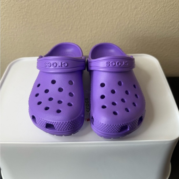 CROCS Other - CROCS Kids Water Shoes - Bold Purple